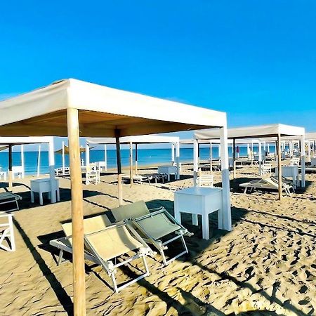 Regina Del Mare Holiday Apartments Tirrenia Exteriér fotografie