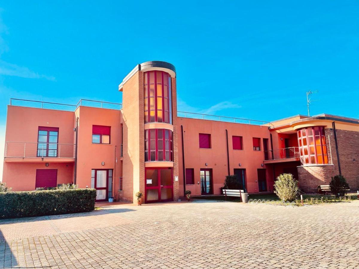 Regina Del Mare Holiday Apartments Tirrenia Exteriér fotografie